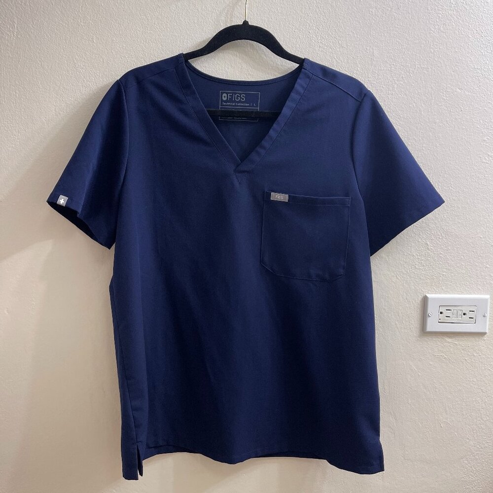 Figs Scrubs: Navy Catarina Top (L)